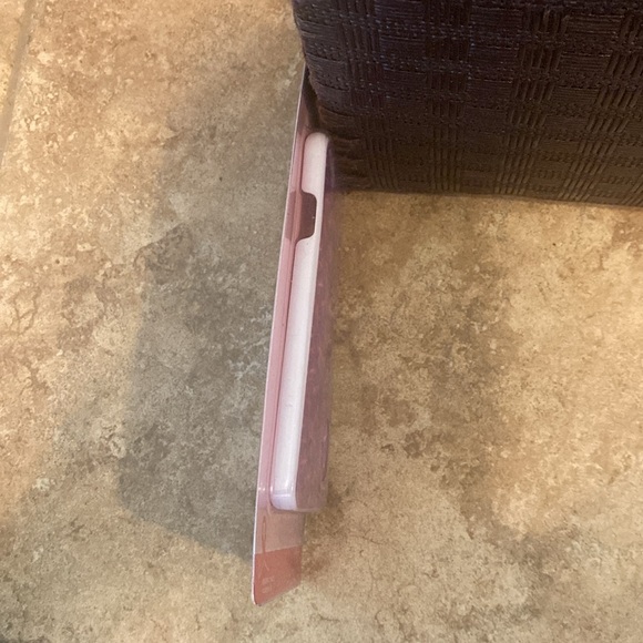 iPhone 7 Breast Cancer Case - Picture 5 of 8